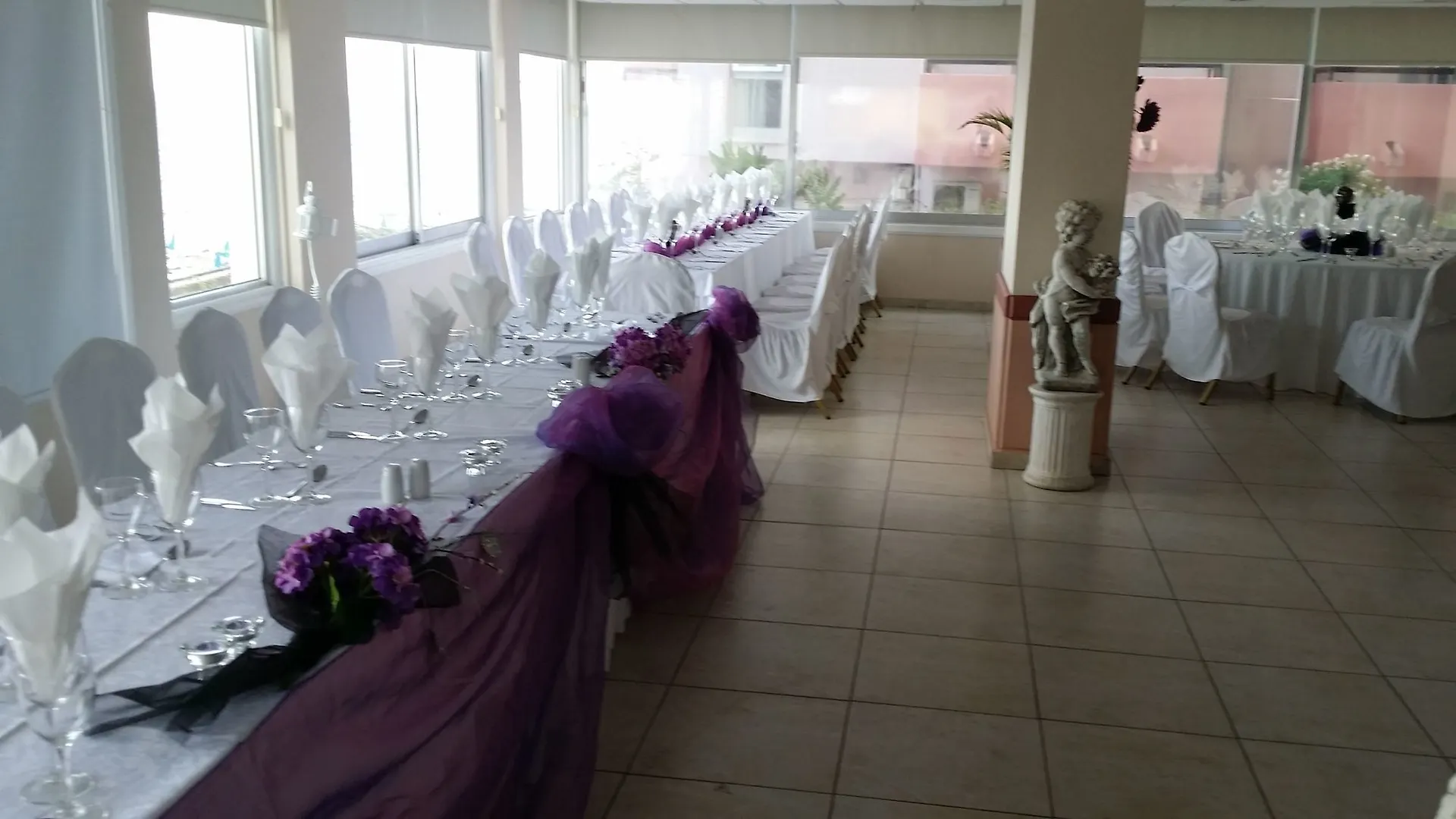 Flamingo Beach Hotel Ларнака