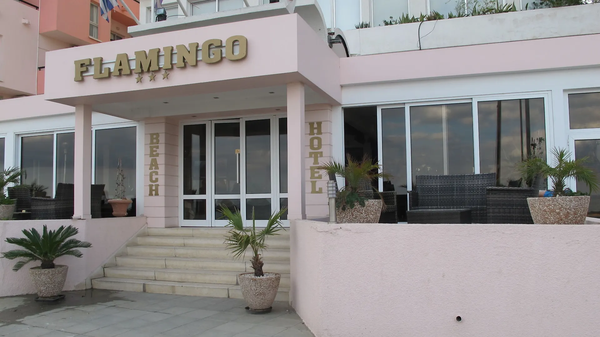 Flamingo Beach Hotel Ларнака 3*,