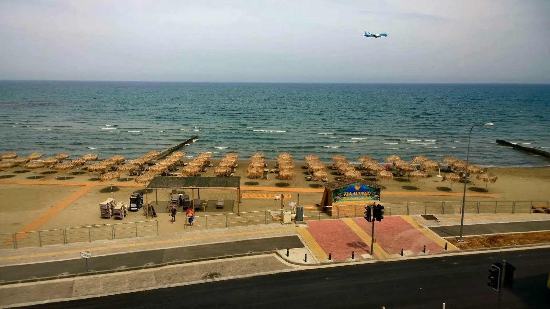 Flamingo Beach Hotel Ларнака