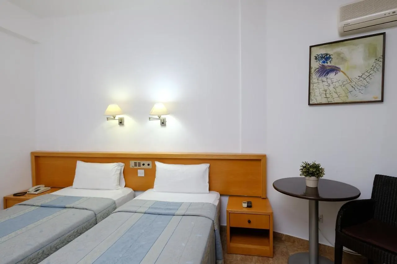 Flamingo Beach Hotel Ларнака 3*,  Кипр